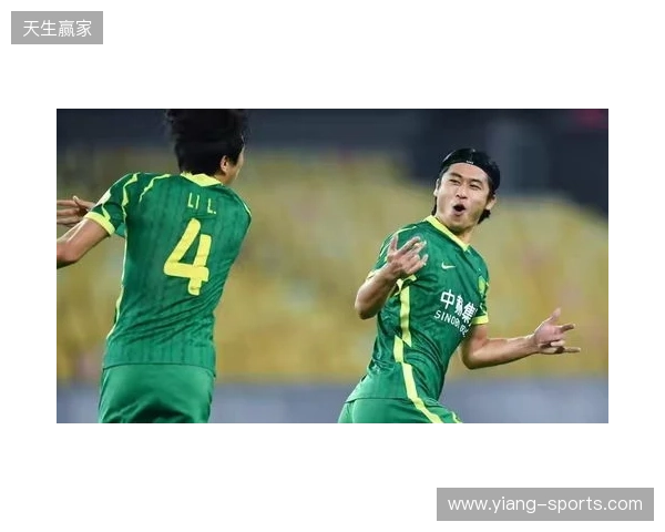 半场-国安1-1玉昆 张稀哲反越位助攻张玉宁破门 约尼查扳平+中柱