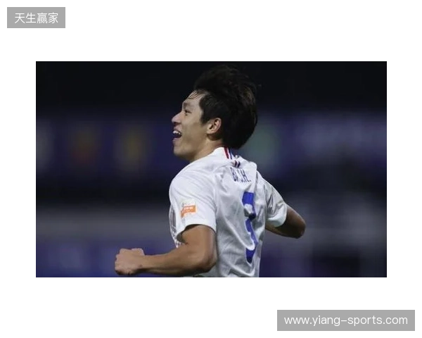 半场-玉昆暂0-0申花 约尼查造险两队合计1射正